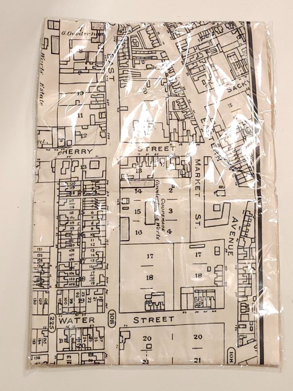 MURDOCH MYSTERIES Murder in F Major Merch Scarf BNIP